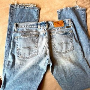 Lucky Brand Bootcut Distressed Jeans.womens sz 8